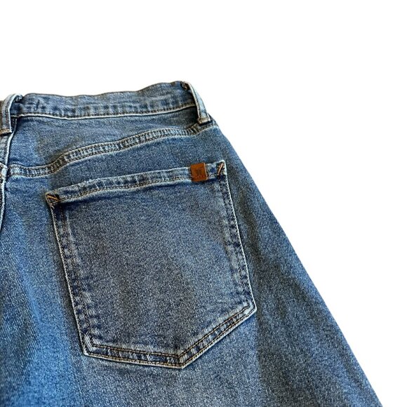 Jessica Simpson Freesia High Rise Wide Leg Jeans Cuff Medium Wash Denim Size 6 - Picture 11 of 13